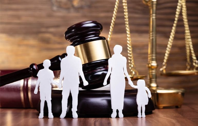 وکیل خانواده در رشت (1)